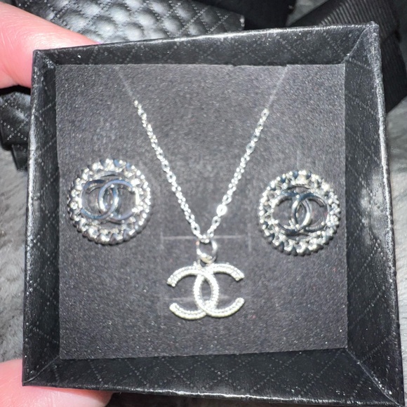 CHANEL Silver Logo Necklace and Earring Set - Picture 4 of 4